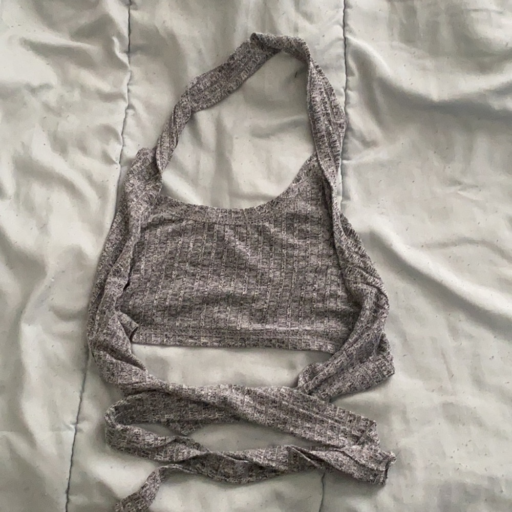 Hey crop halter top